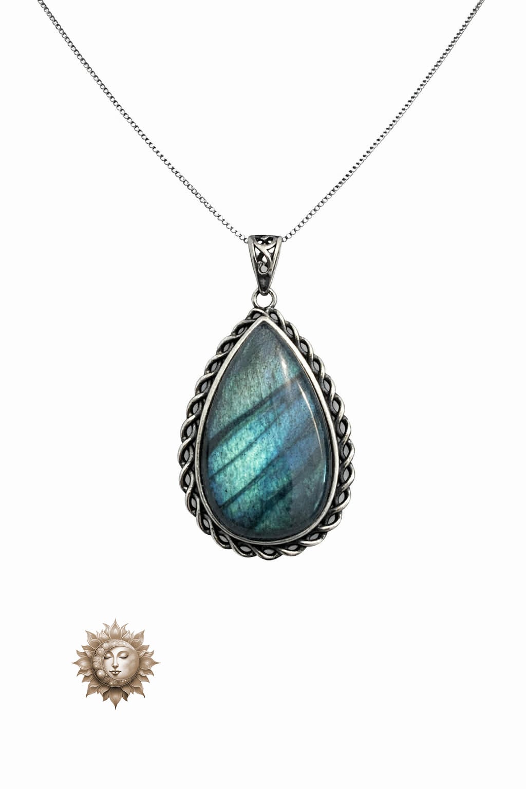 Striking Labradorite Vintage Setting 925 Sterling Silver Pendant and Chain
