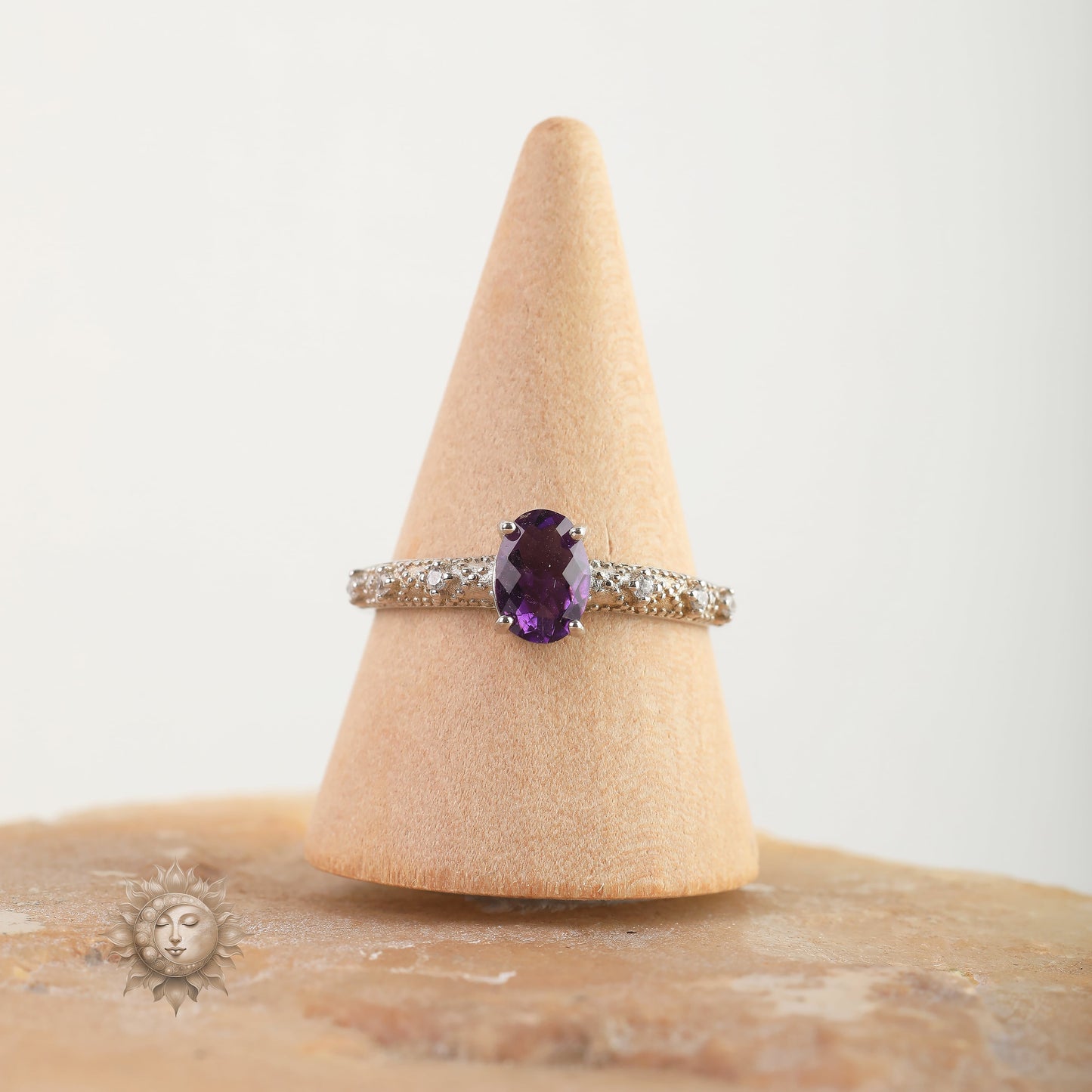 Amethyst Oval Ring