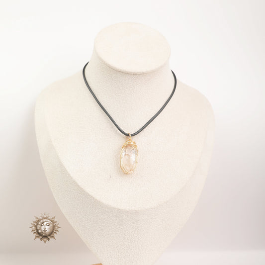 Petroleum Quartz Wrapped Necklace