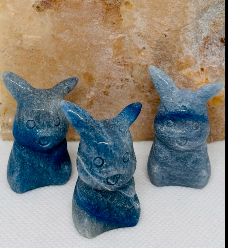 Mini Land Blue Aventurine Pikachu Carving